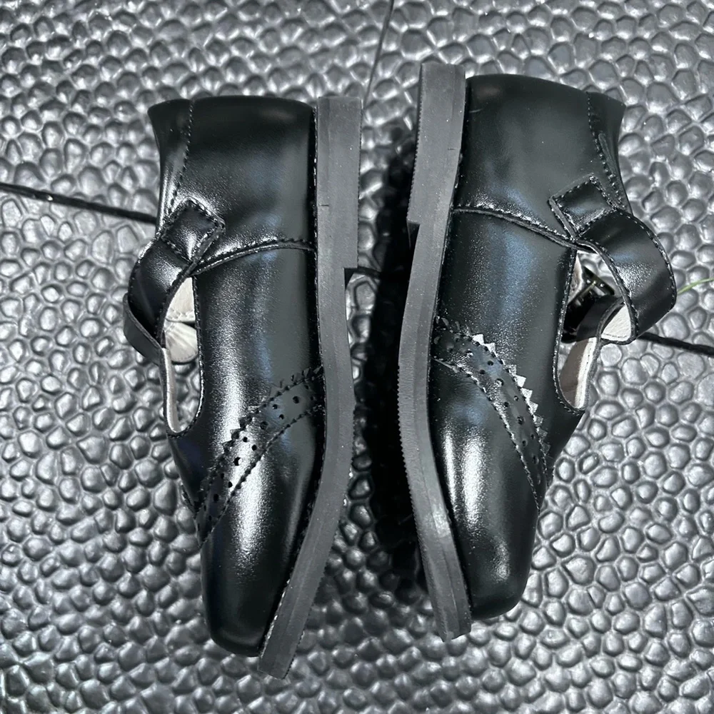 Felix & Flora Mary Jane Black Dress Shoes size 6 toddler